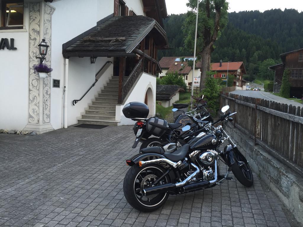 Hotel Bellaval Laax Bagian luar foto