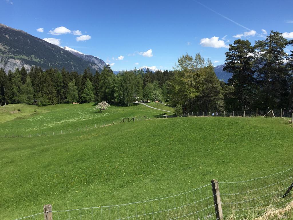 Hotel Bellaval Laax Bagian luar foto