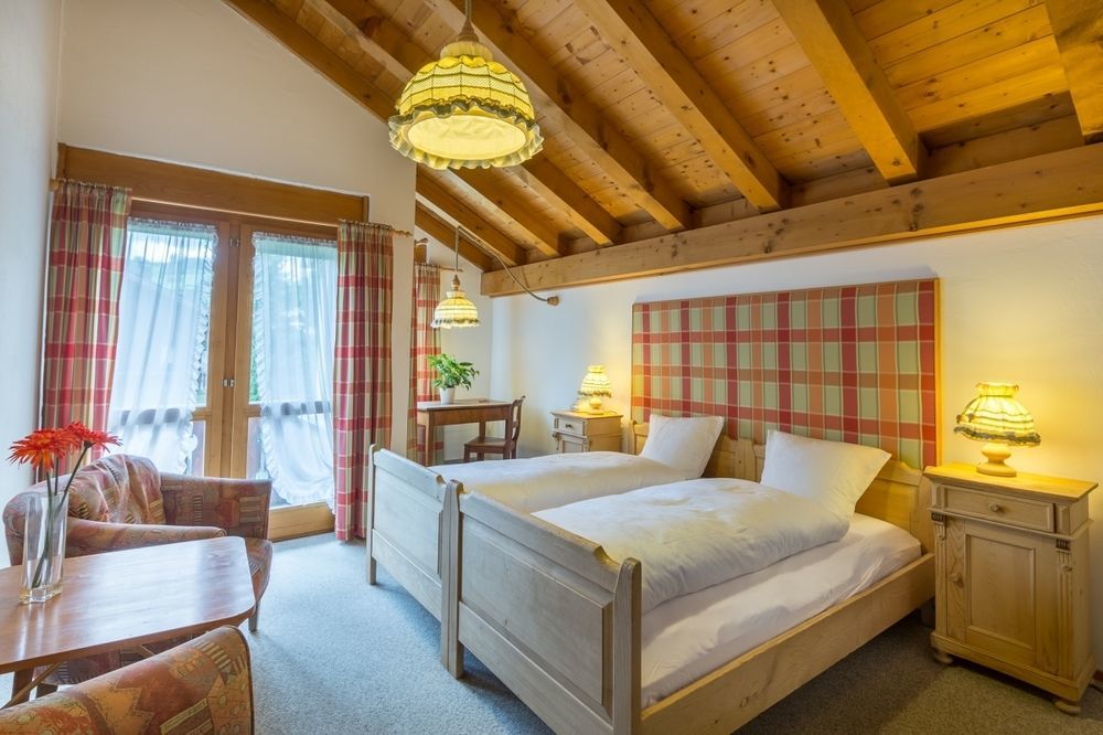 Hotel Bellaval Laax Bagian luar foto